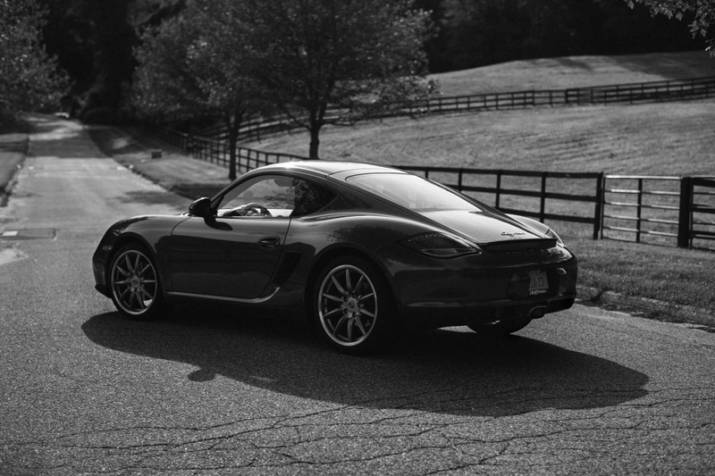 Illustration for article titled High-resolution photos // Porsche Cayman